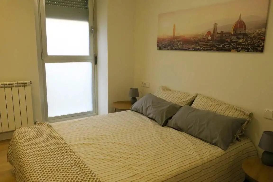 Habitación de Piso en venta en  Pamplona / Iruña con Calefacción