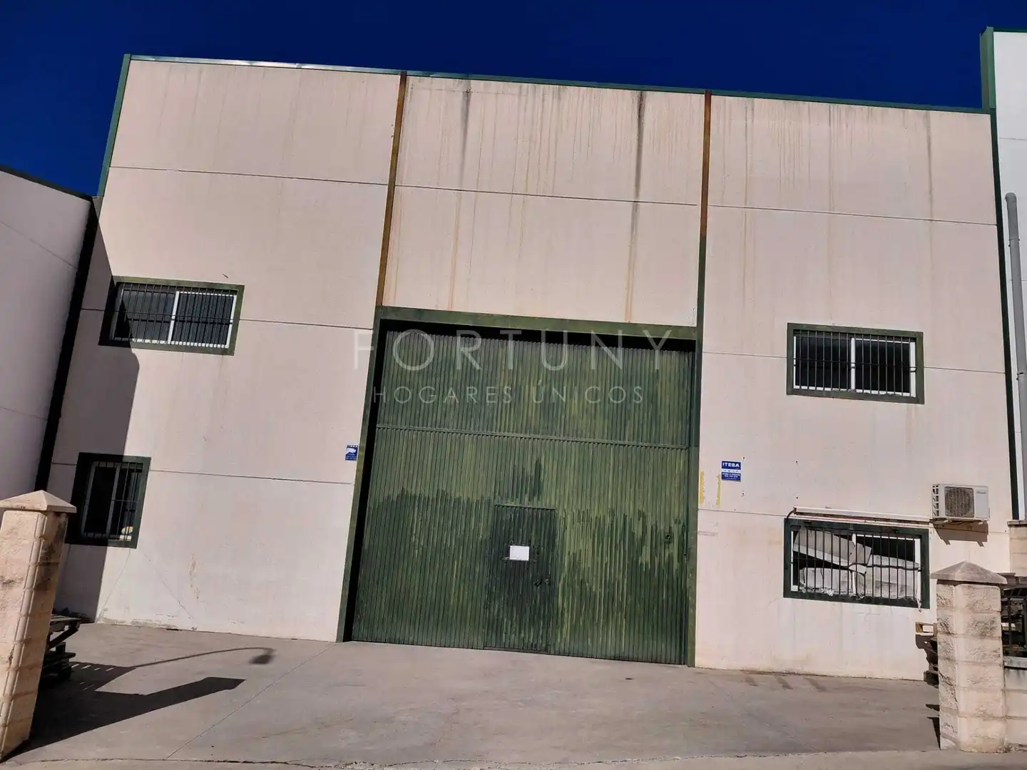 Nave industrial in affitto a Calle Manuel Altolaguirre 12, imagen 5
