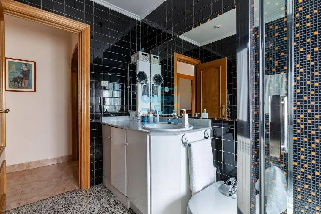 Baño de Casa o chalet en venta en Donostia - San Sebastián  con Calefacción, Jardín privado y Terraza