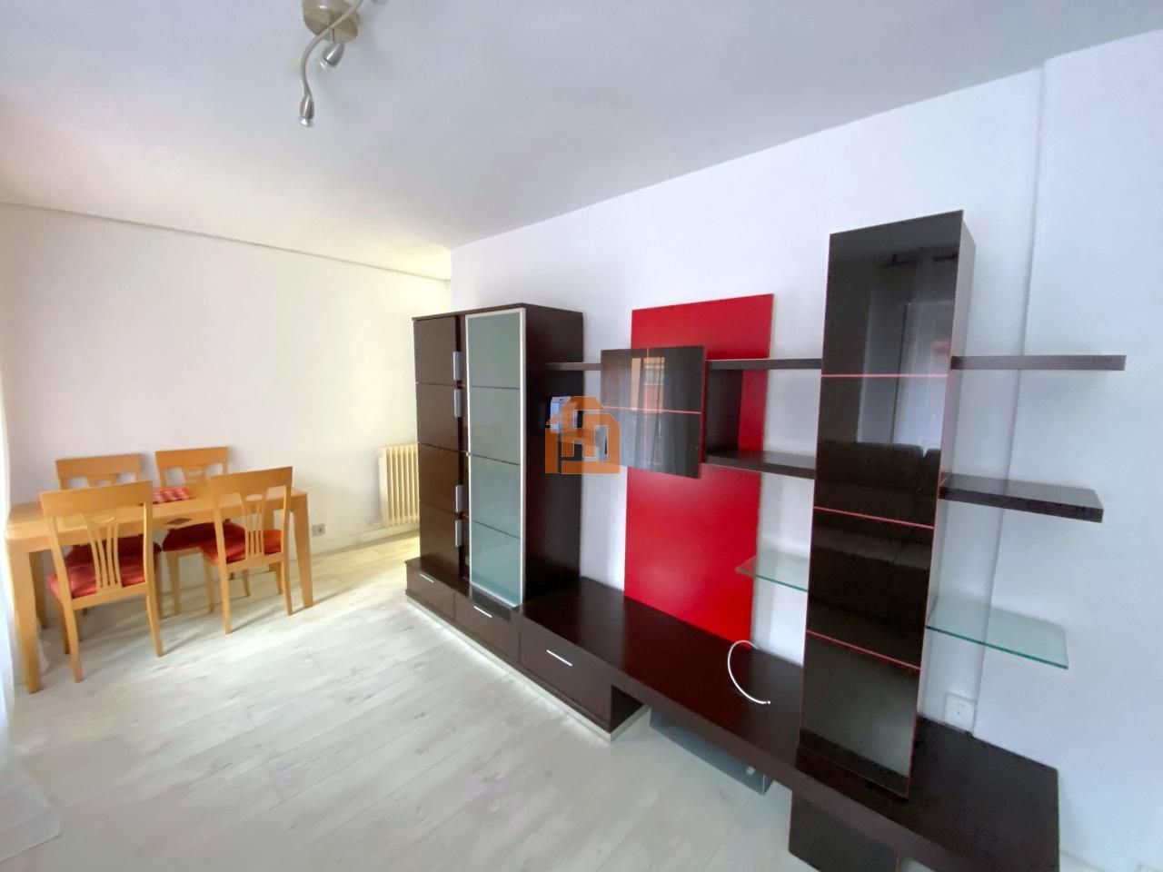 Sala d'estar de Apartament en venda en San Andrés del Rabanedo amb Calefacció, Parquet i Traster
