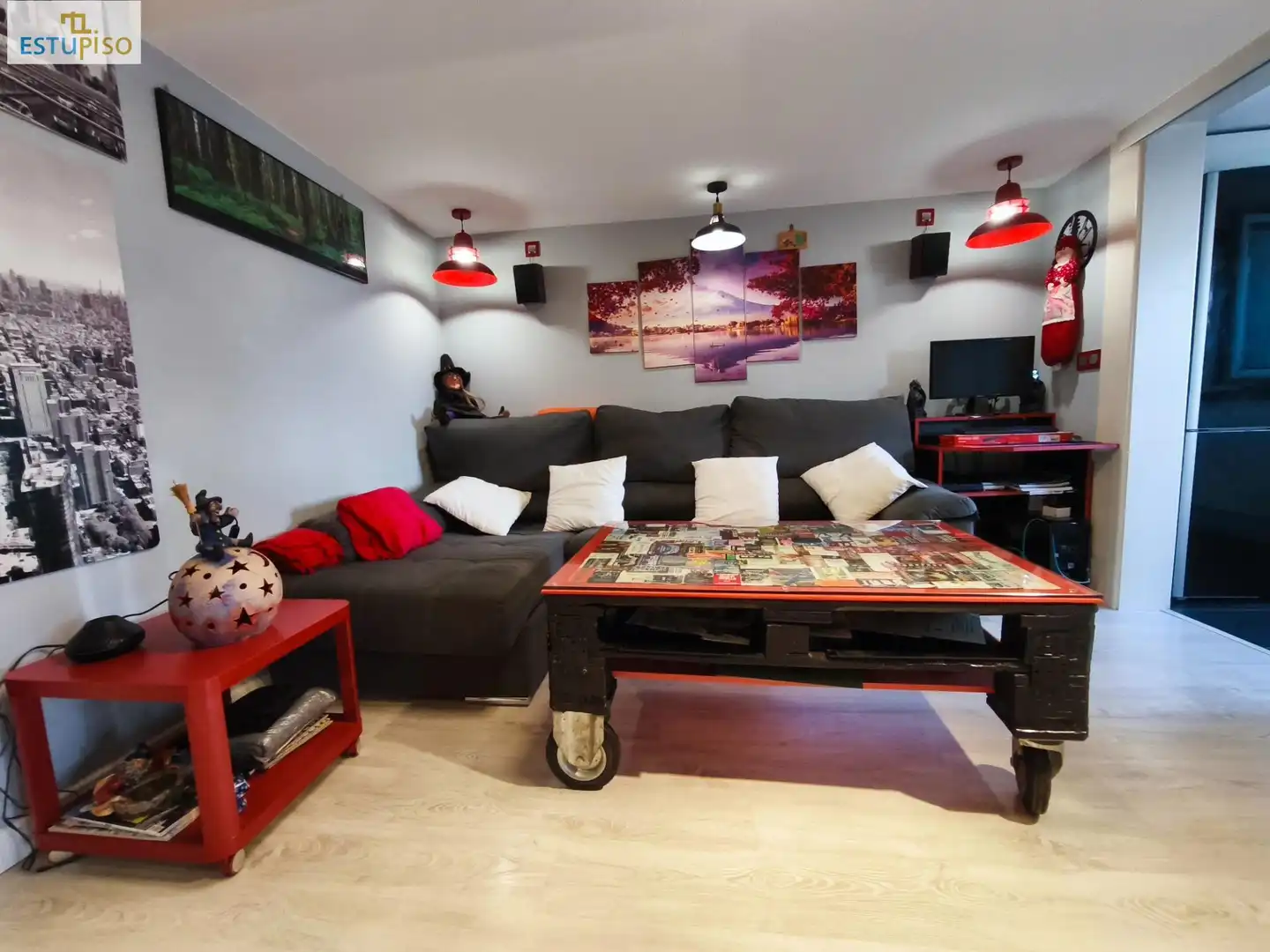 Sala d'estar de Apartament en venda en Vitoria - Gasteiz amb Calefacció, Parquet i Traster
