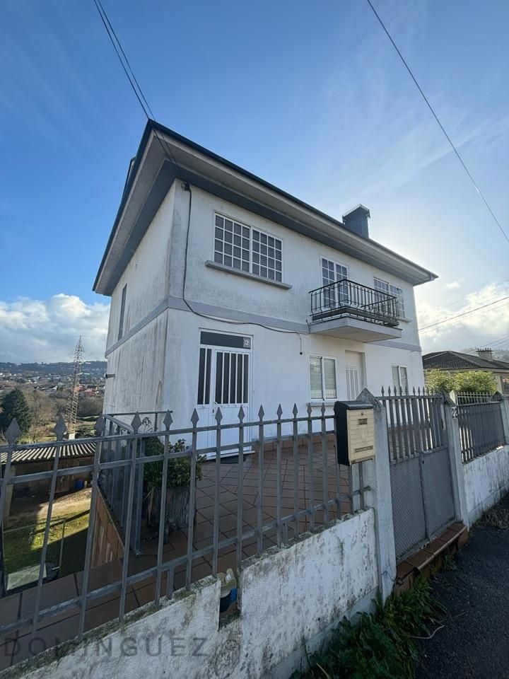 Exterior view of House or chalet for sale in Vigo   with Heating, Private garden and Terrace