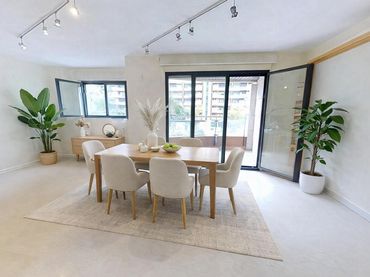 Piso con balcón en venta en FRANCIA