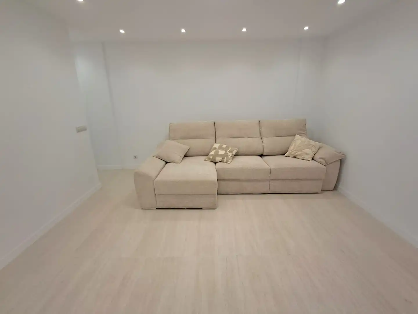 Sala de estar de Apartamento en venta en Benalmádena con Aire acondicionado, Calefacción y Jardín privado