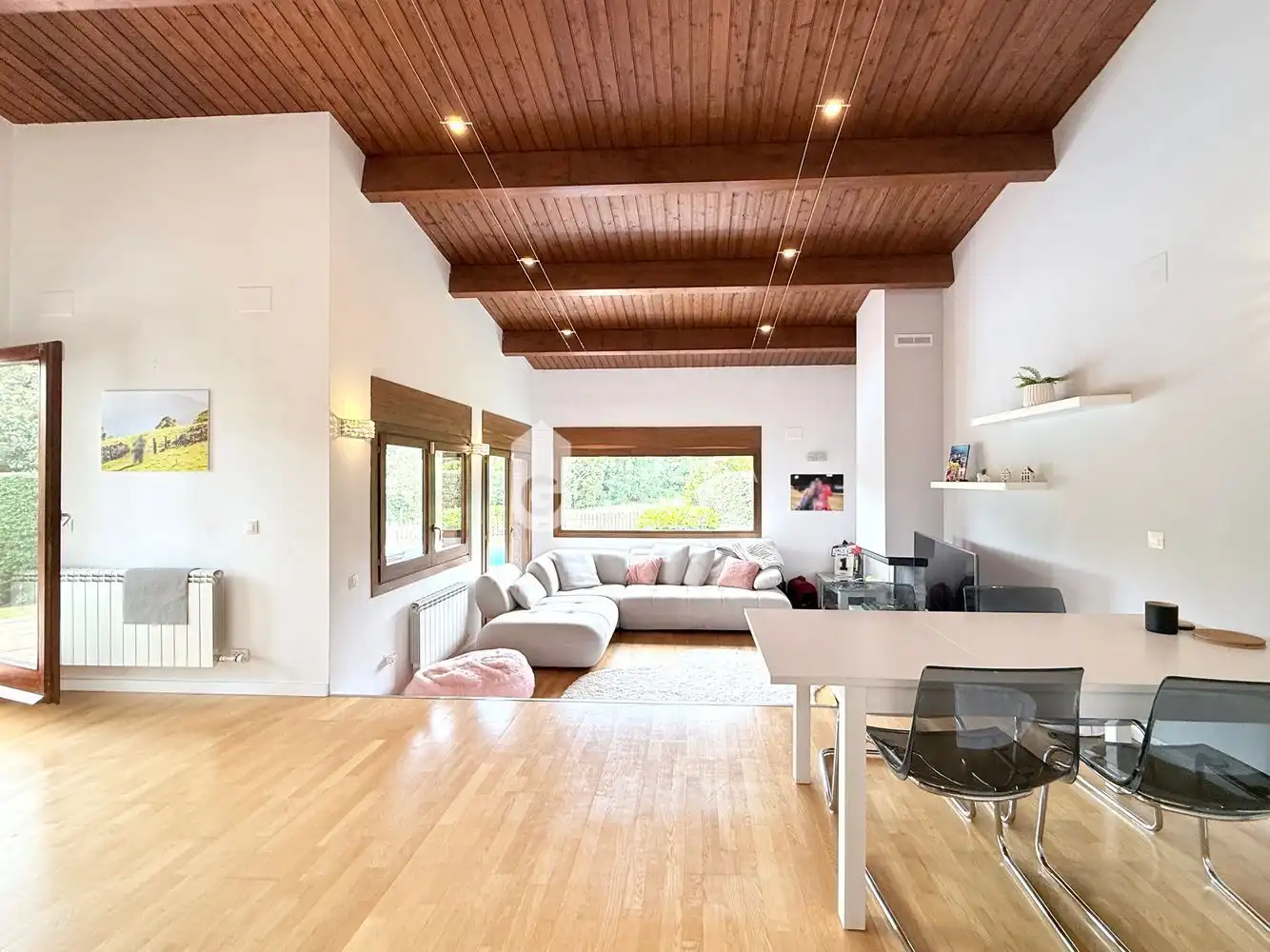 Wohnzimmer von Haus oder Chalet zum Verkauf in Sant Julià de Ramis mit Klimaanlage, Heizung und Privatgarten