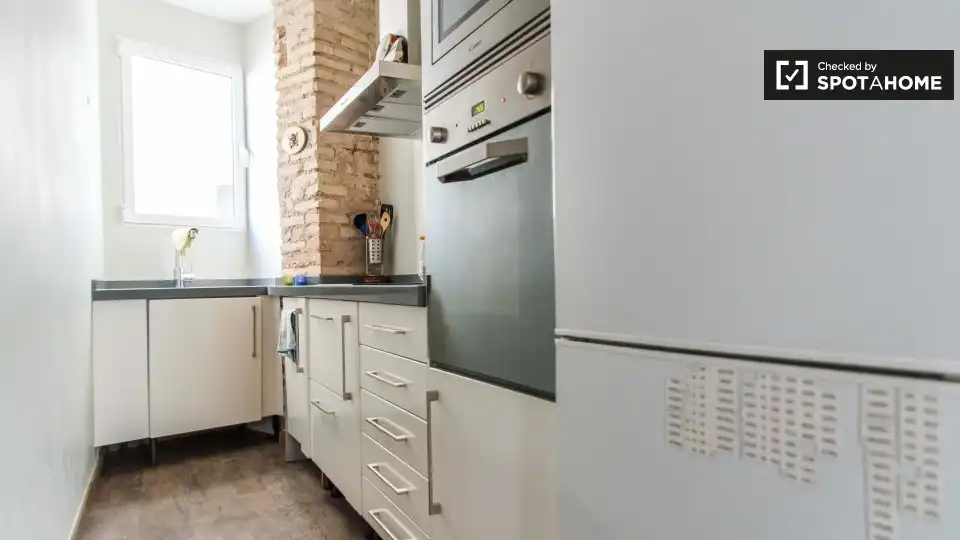 Flat with terrace to rent in L'Eixample, imagen 5