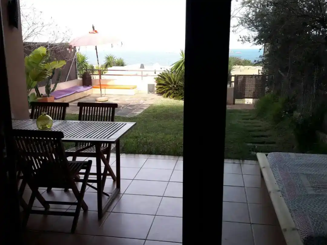 Terrasse von Einfamilien-Reihenhaus zur Miete in Cala Vedella - Cala Tarida  