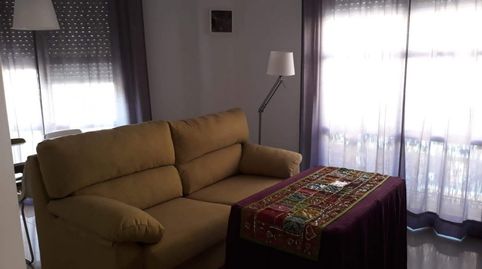 Foto 4 de Apartamento de alquiler en Centro - Doña Mercedes, Dos Hermanas