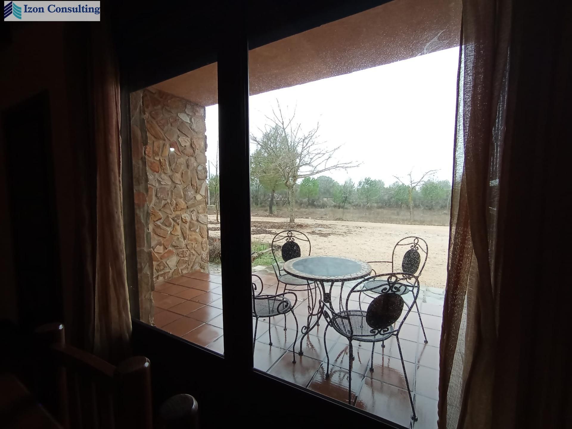 Terrassa de Casa o xalet en venda en Robledo amb Aire condicionat, Calefacció i Jardí privat