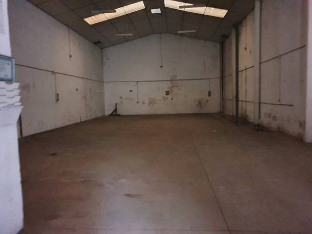 Nave industrial en Alquiler en Calle Costa de Marfil, 29 en San Telmo - Federico Mayo - El Porta