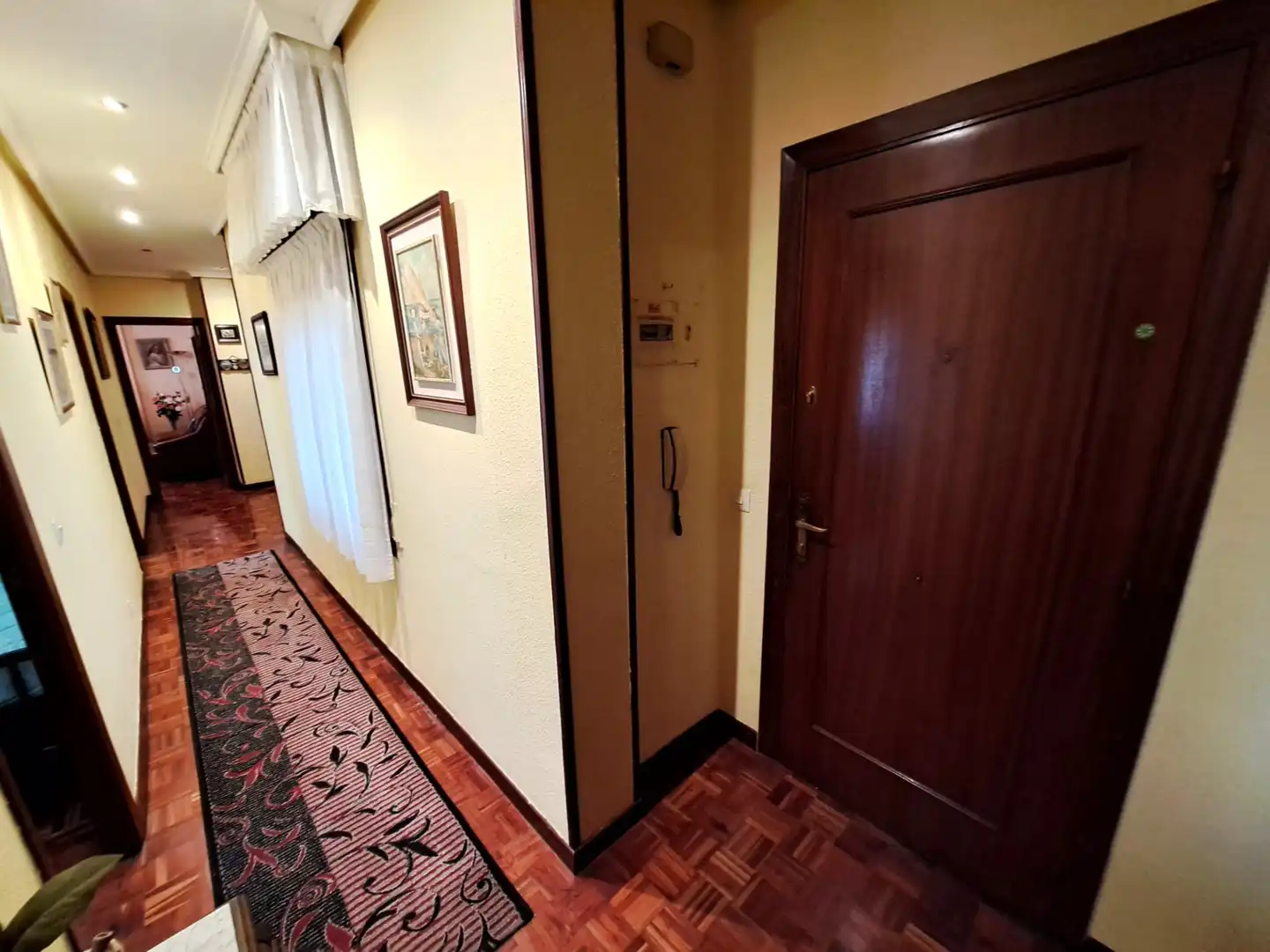 Piso en venta en Haro con Calefacción, Amueblado y Balcón