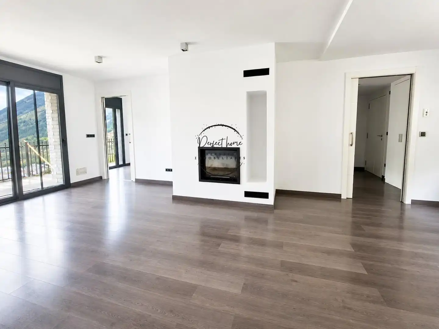 Sala de estar de Piso en venta en Ordino con Calefacción, Terraza y Trastero