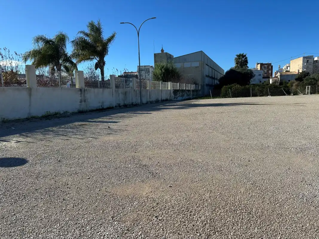 Parking de Piso en venta en Piles con Aire acondicionado