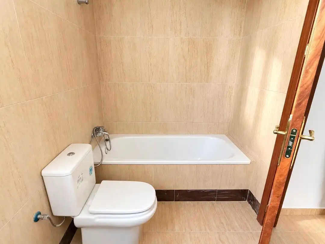 Bathroom of Flat for sale in Periana, Málaga