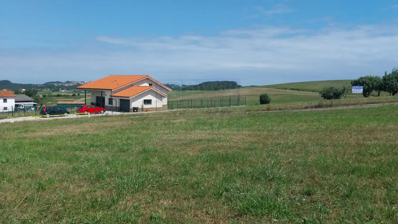 Terreno residencial en venta en Camín de la Piñera a el Valle, imagen 2