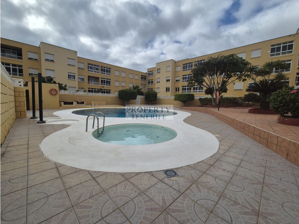 Vista exterior de Apartament en venda en Granadilla de Abona amb Piscina