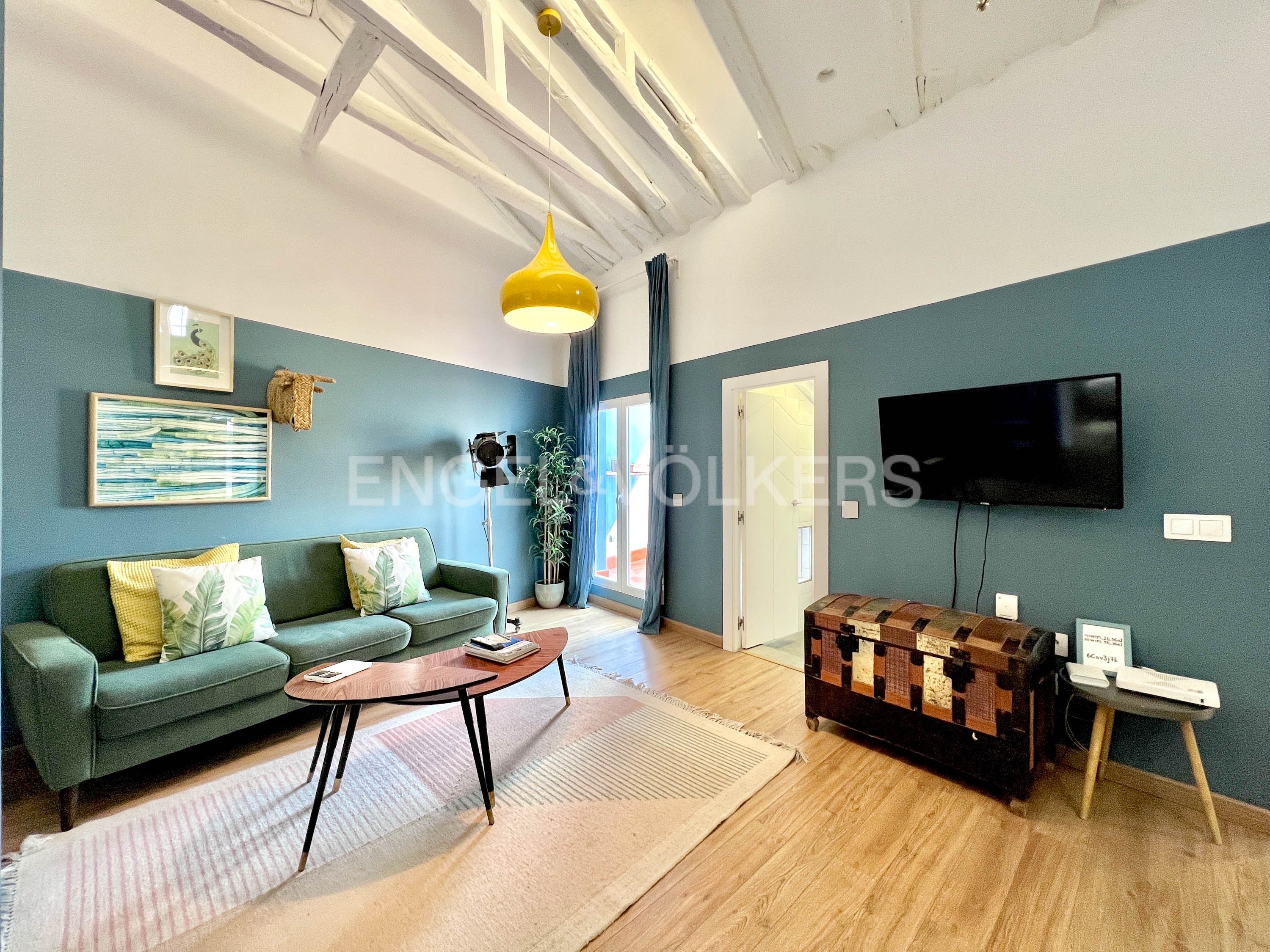 Living room of Attic for sale in  Madrid Capital  with Air Conditioner, Heating and Terrace