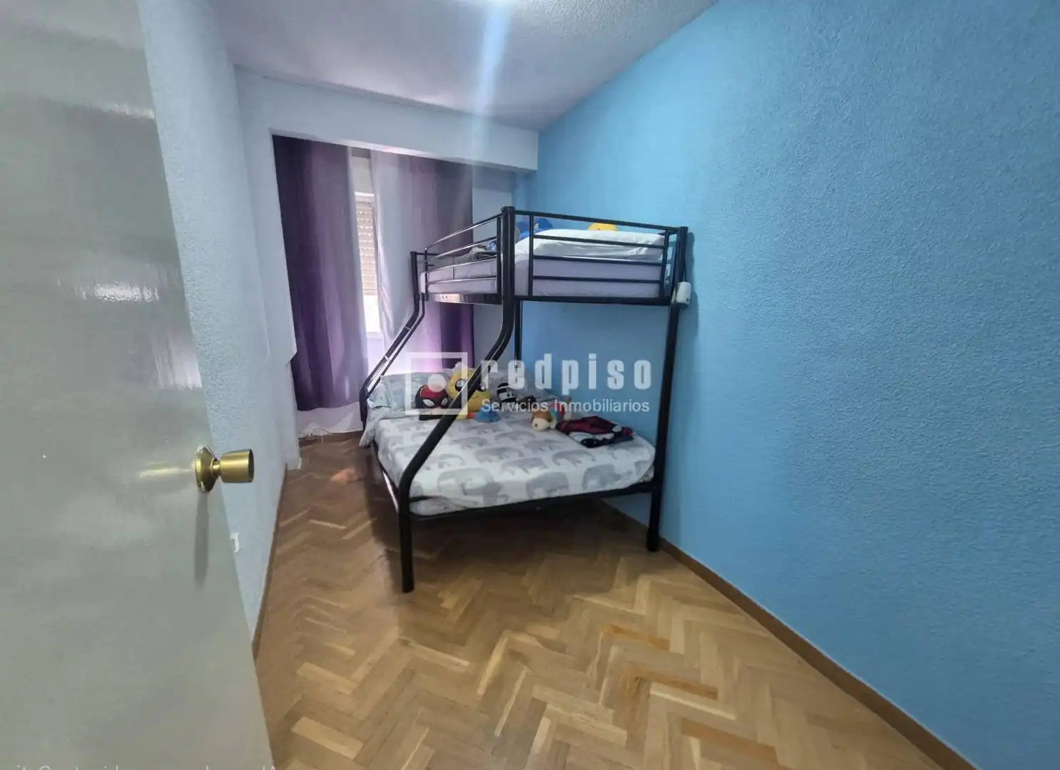 Schlafzimmer von Wohnung zum Verkauf in Parla mit Klimaanlage, Heizung und Privatgarten