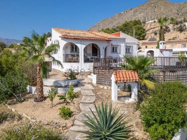 Casa con piscina en venta en Orxeta
