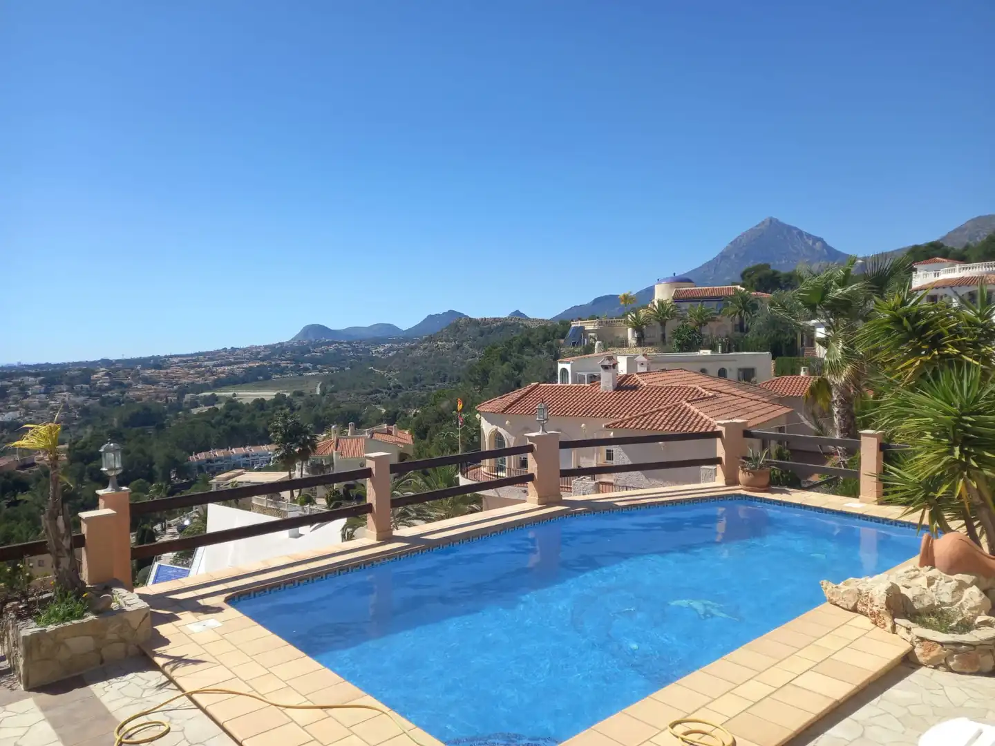 Swimming pool of Houses for sale in L'Alfàs del Pi  with Air Conditioner, Private garden and Terrace