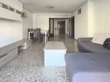 Wohnung mit Balkon zum Verkauf in Calle de Tomás Ortuño