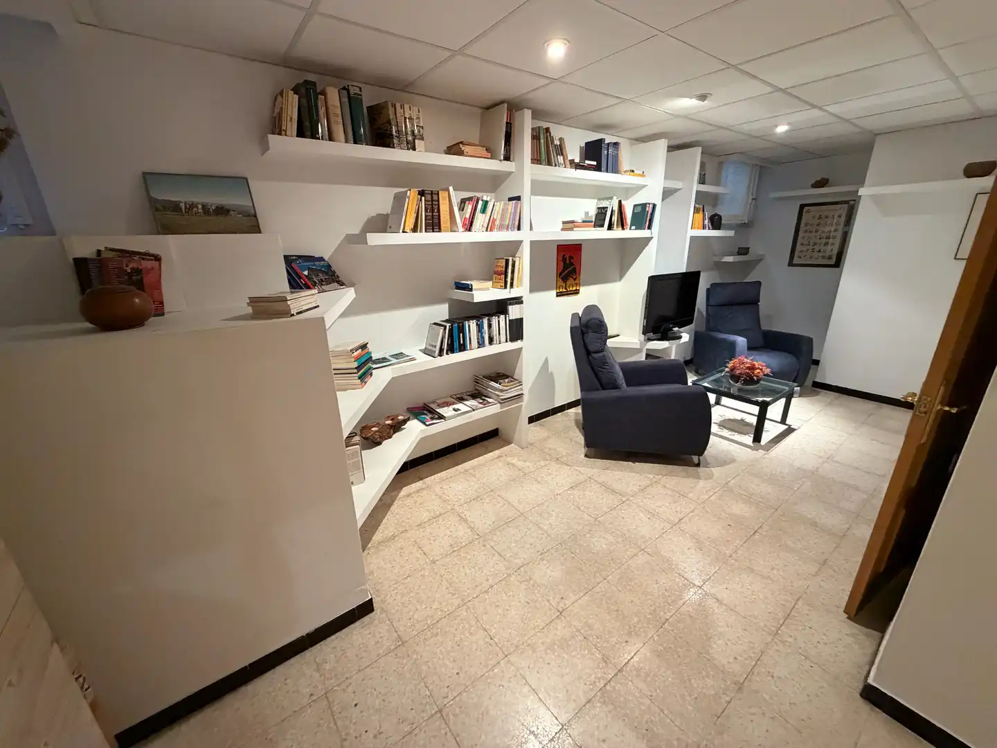 Casa adosada en venta en Olot con Calefacción, Jardín privado y Balcón