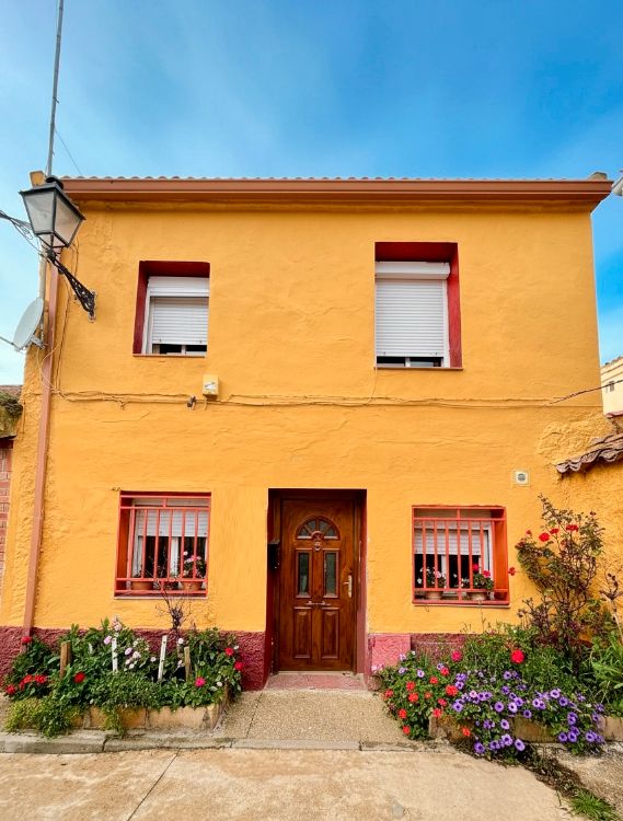 Exterior view of House or chalet for sale in Matarrubia  with Heating