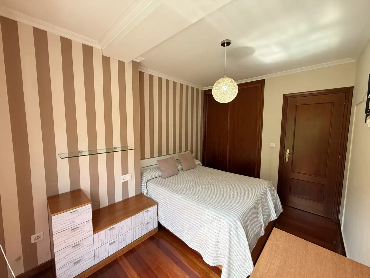 Bedroom of Flat for sale in Cangas   with Heating, Parquet flooring and Storage room