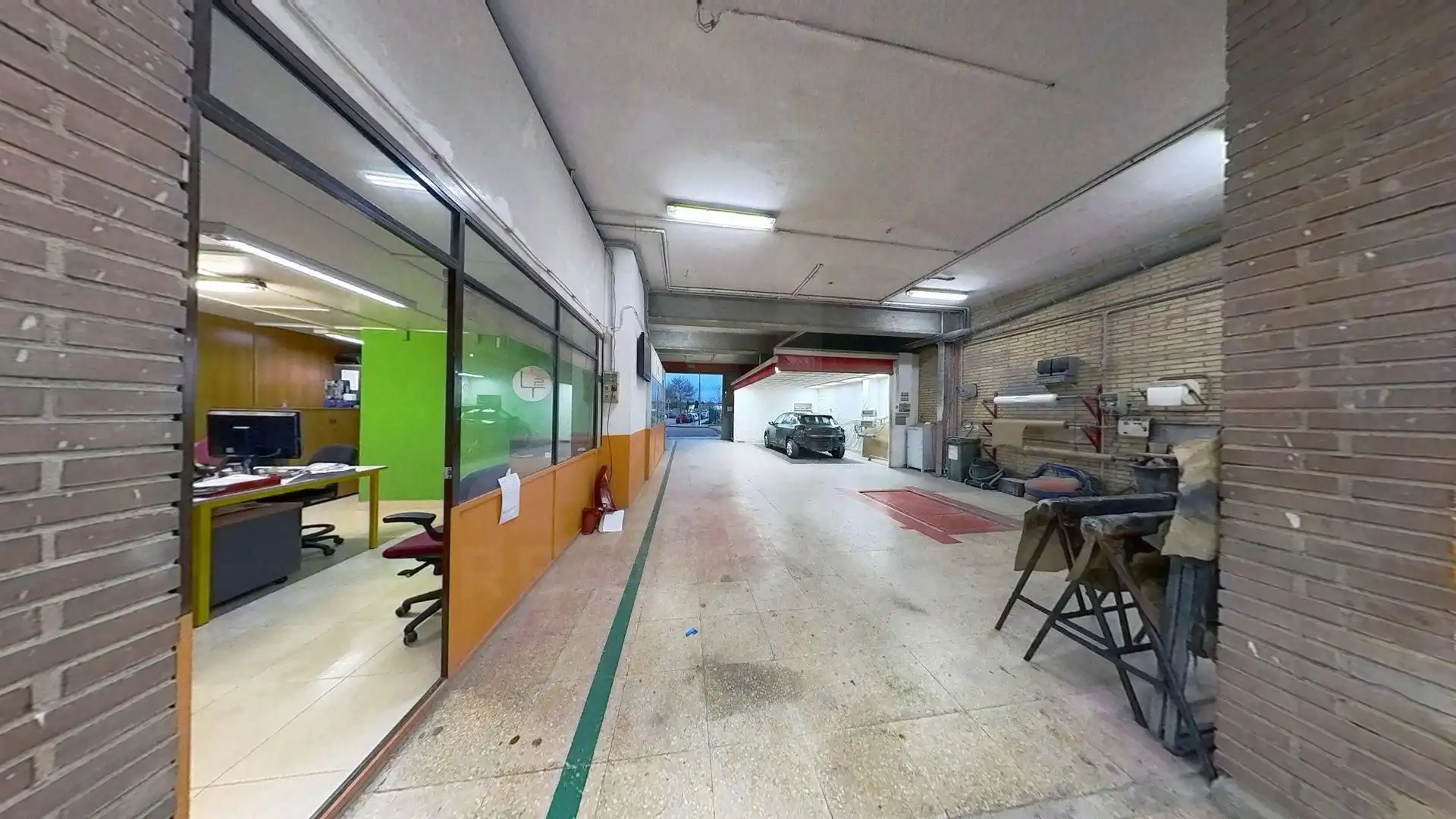 Local comercial en alquiler en Avenida Avinguda de Sant Jordi 18 18, imagen 24