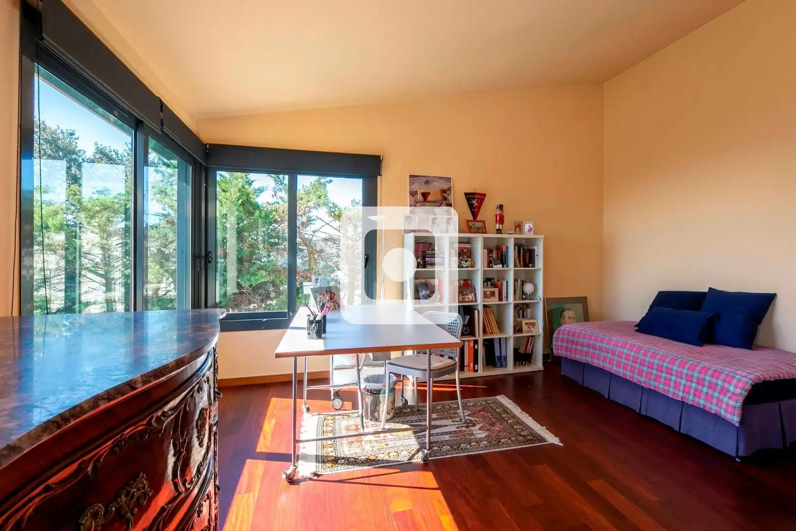 Dormitori de Casa o xalet en venda en Barcelona amb Aire condicionat, Calefacció i Terrassa