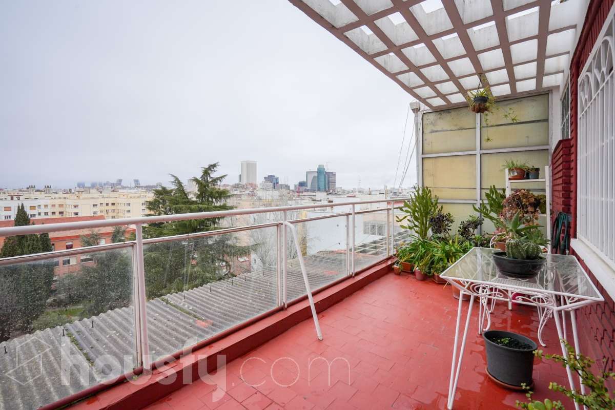 Terrassa de Àtic en venda en  Madrid Capital amb Aire condicionat, Calefacció i Terrassa