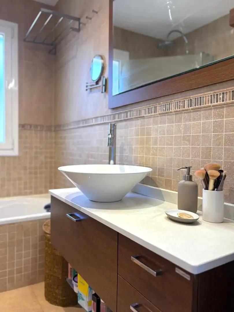 Bathroom of Flat for sale in Castelldefels  with Private garden, Terrace and Storage room