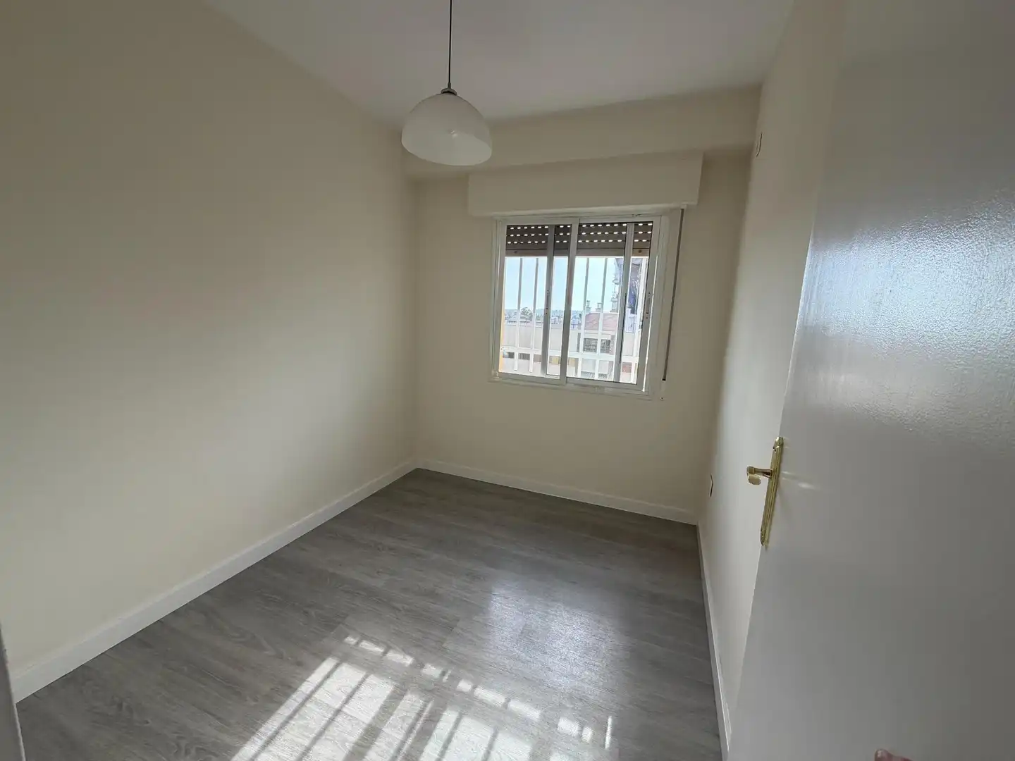 Habitación de Piso de alquiler en Sevilla con Aire acondicionado