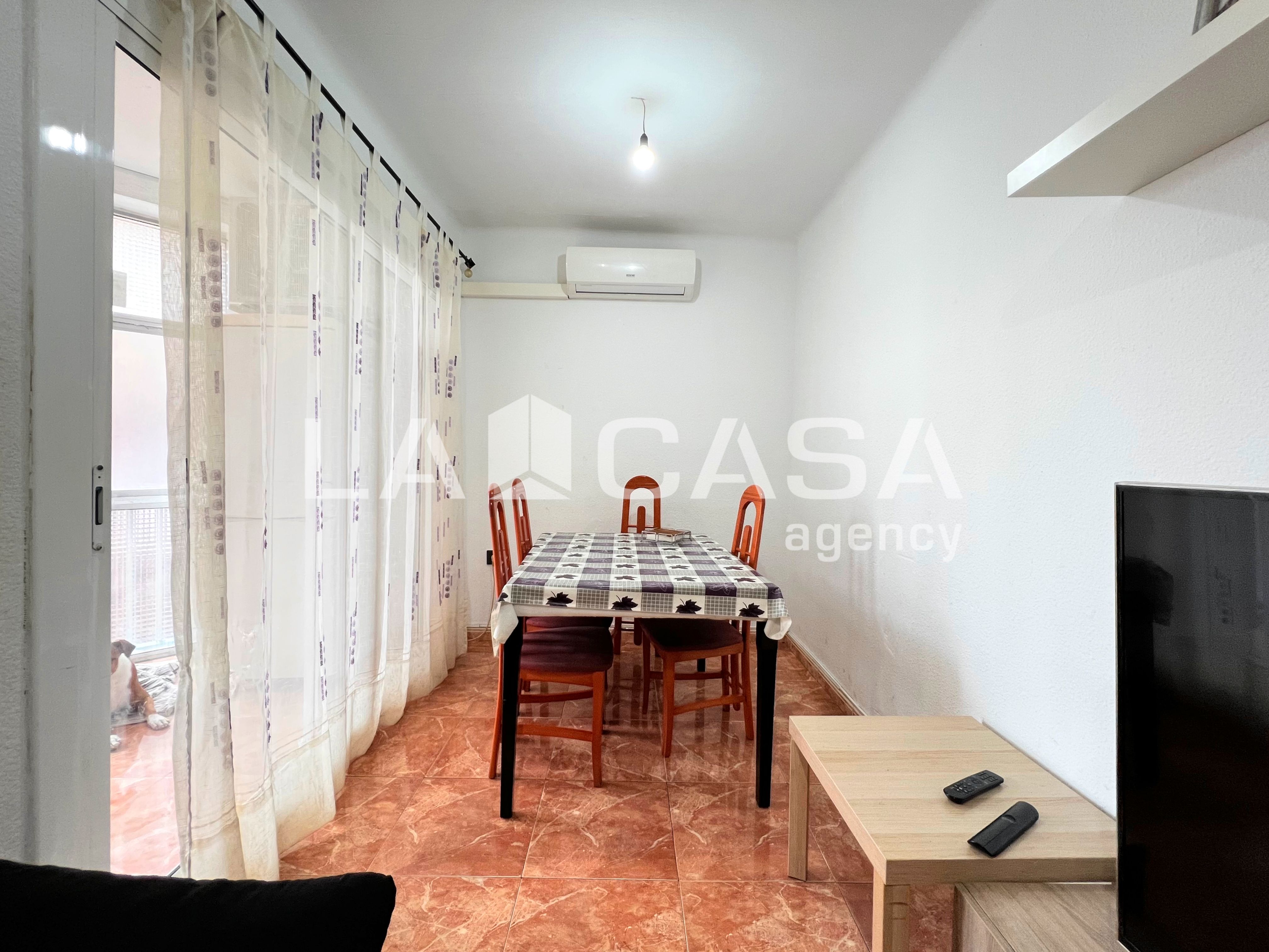 Piso en venta en Badalona con Balcón