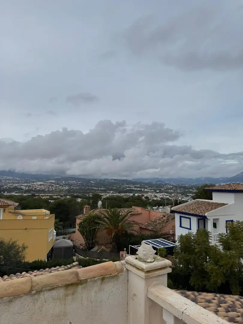 Vista exterior de Residencial en venda en L'Alfàs del Pi