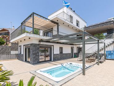 Haus mit Balkon zum Verkauf in Sant Pere Abanto