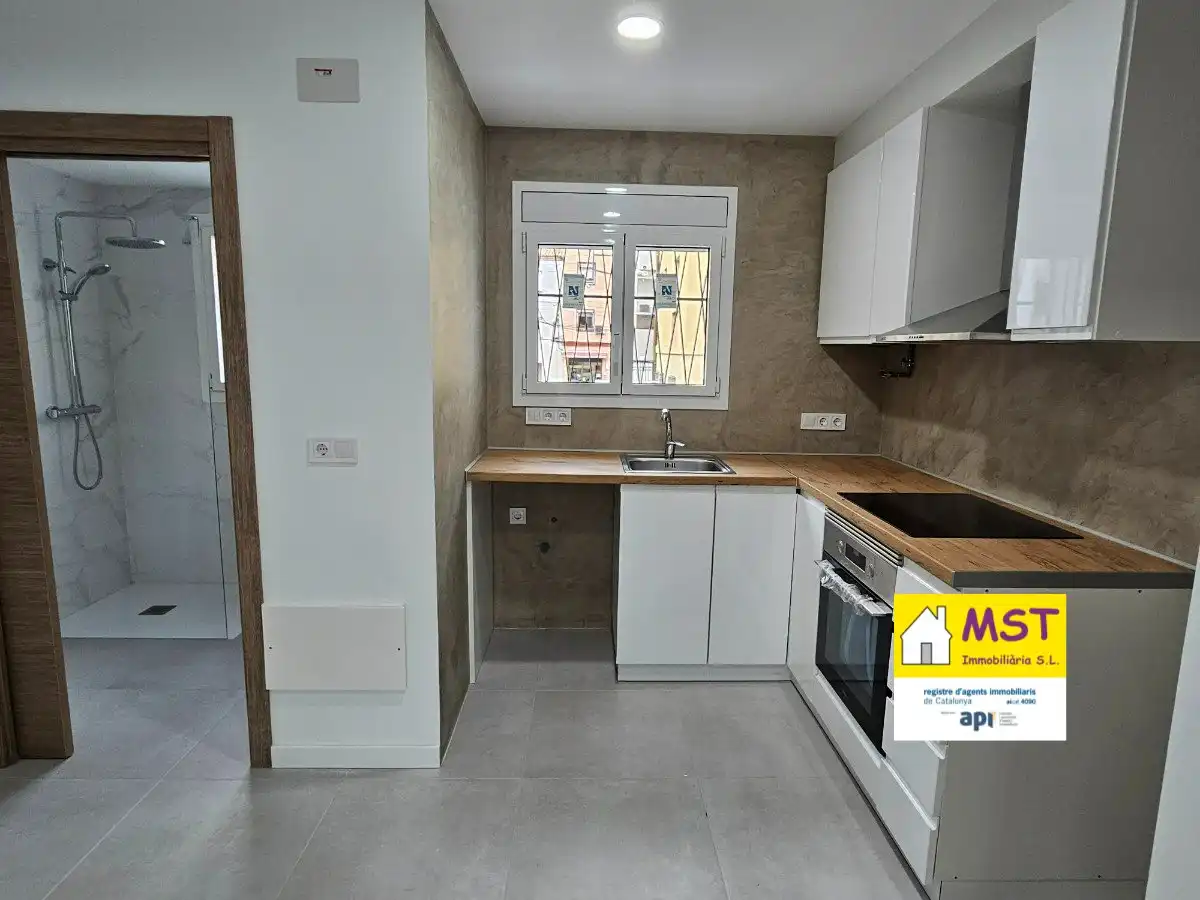 Piso en venta en Carrer dels Germans Forcada, imagen 3