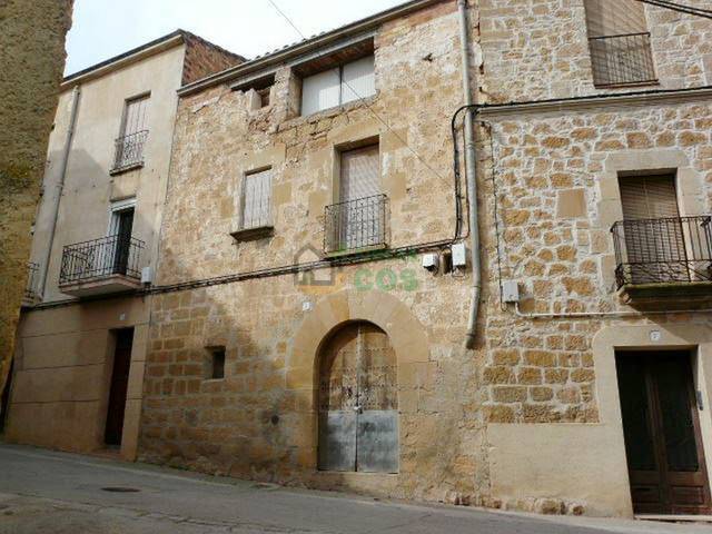 Casa-chalet en Venta en Plaça de l'Església, 24 en El Soleràs