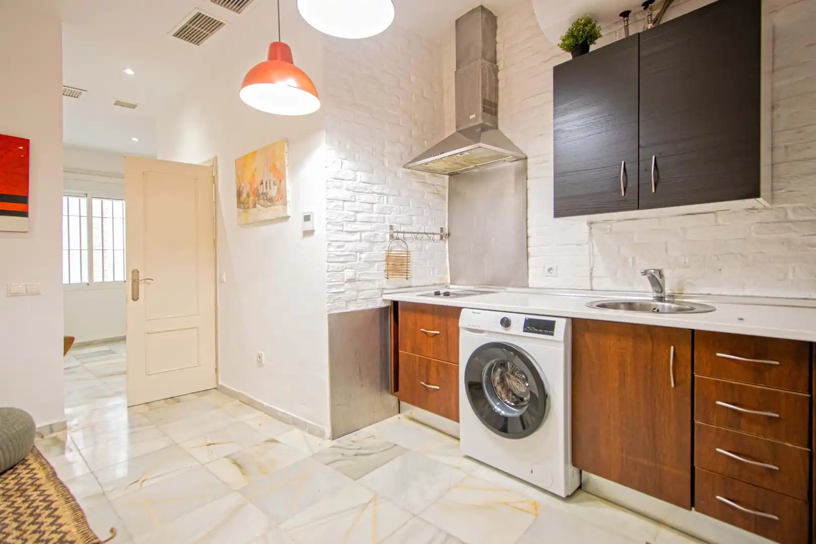 Kitchen of Ground floor for sale in Sevilla  with Air Conditioner and Furnished