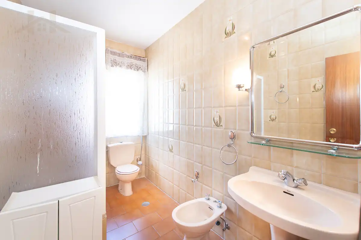Baño de Casa adosada en venta en Méntrida con Calefacción y Balcón