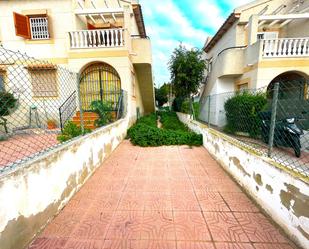 Exterior view of Flat for sale in Guardamar del Segura  with Terrace, Swimming Pool and Oven