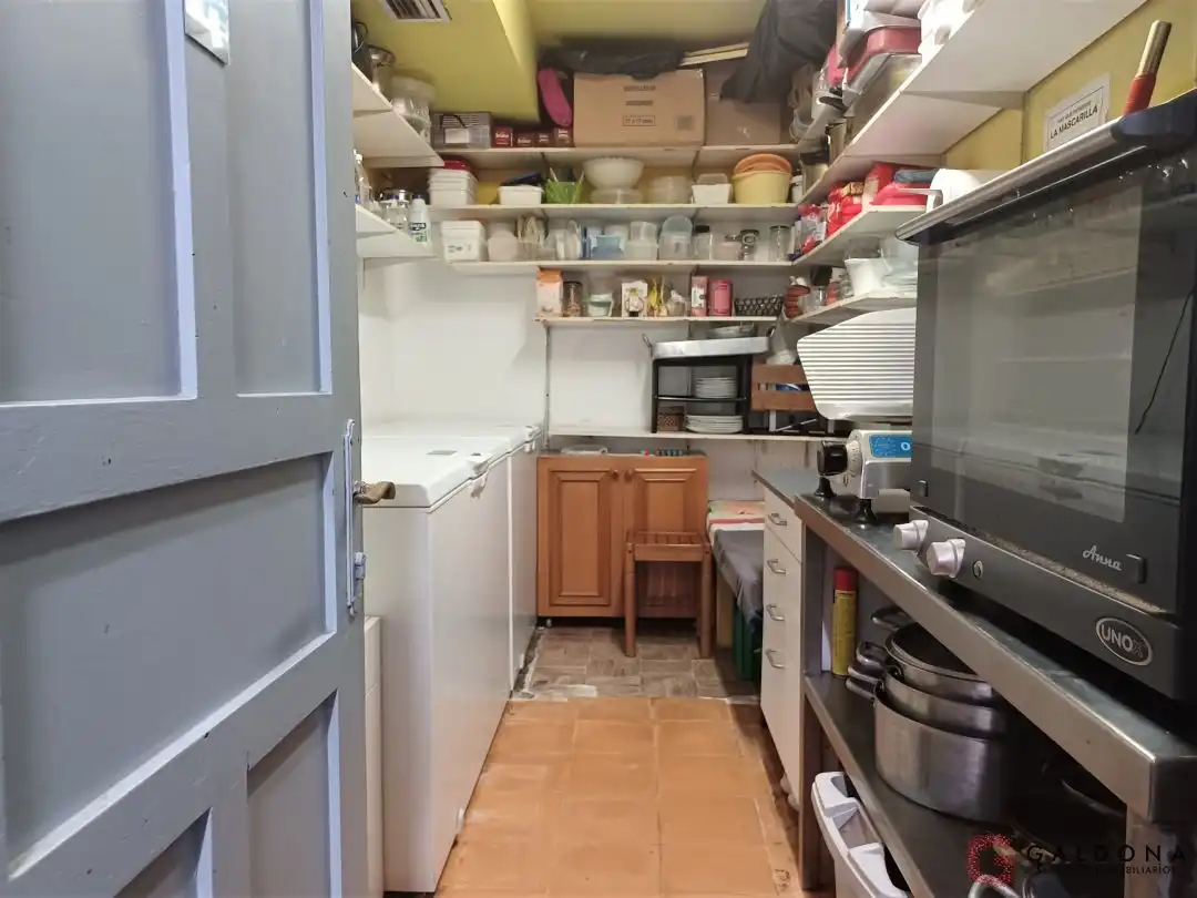 Cuina de Local en venda en Donostia - San Sebastián  amb Aire condicionat
