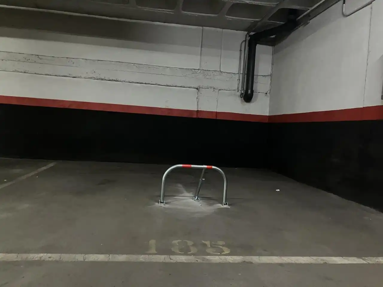 Parking de Nave industrial en venta en Madrid