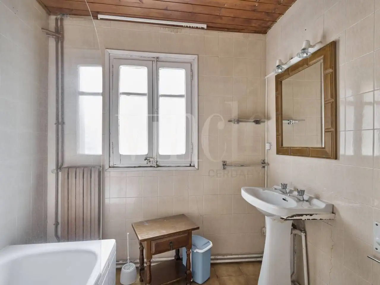 Badezimmer von Gebäude zum Verkauf in Lles de Cerdanya
