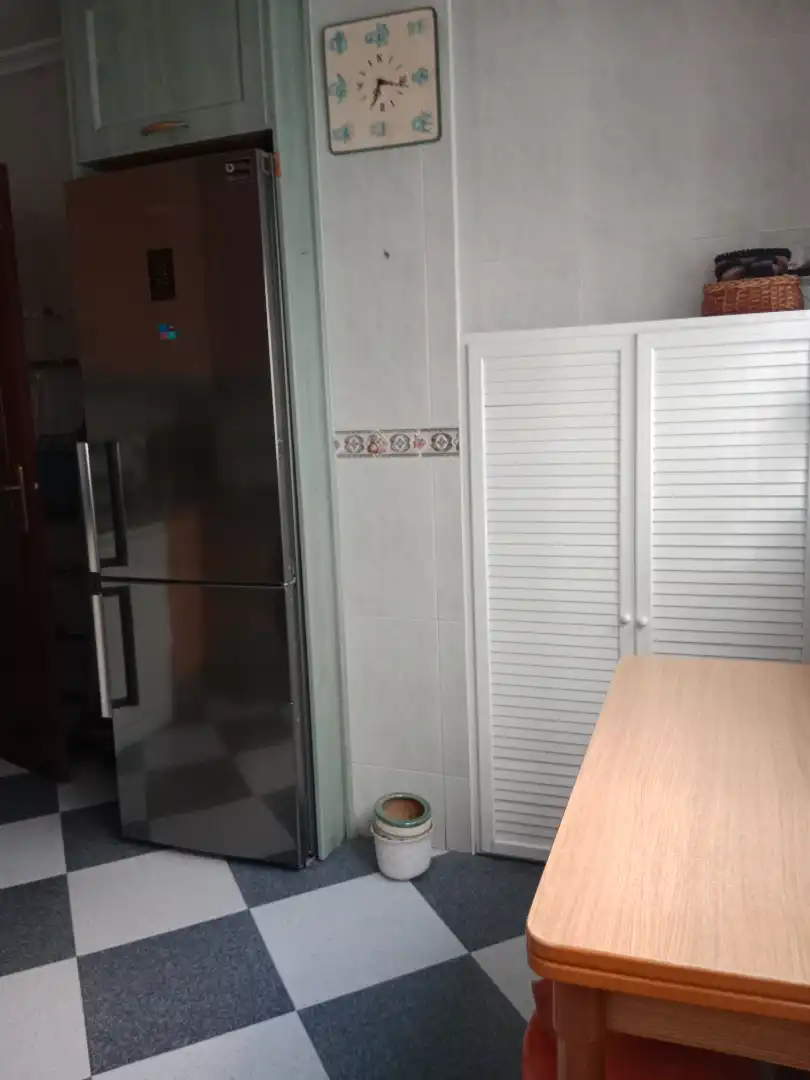 Badezimmer von Wohnung zur Miete in Sevilla mit Klimaanlage, Möbliert und Ofen