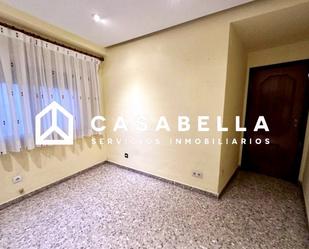 Attic for sale in  Valencia Capital  with Air Conditioner