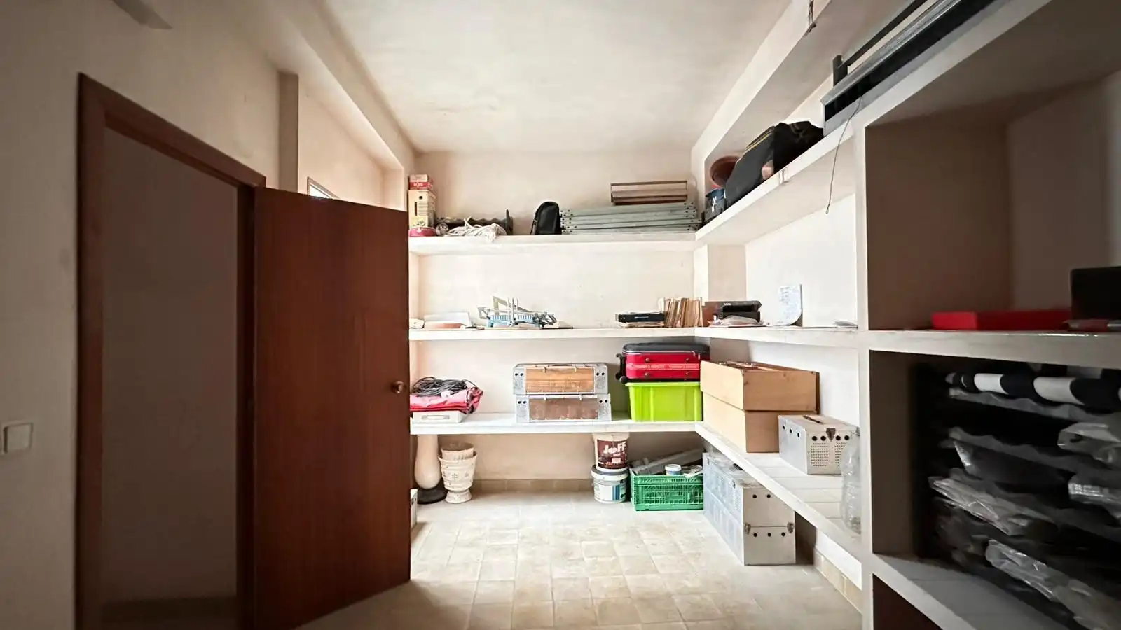 Houses for sale in Carlet  with Terrace, Storage room and Balcony