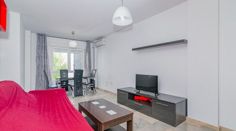PISO DE 2 DORMITORIOS y 2 BAÑO, CON GARAJE Y TRASTERO