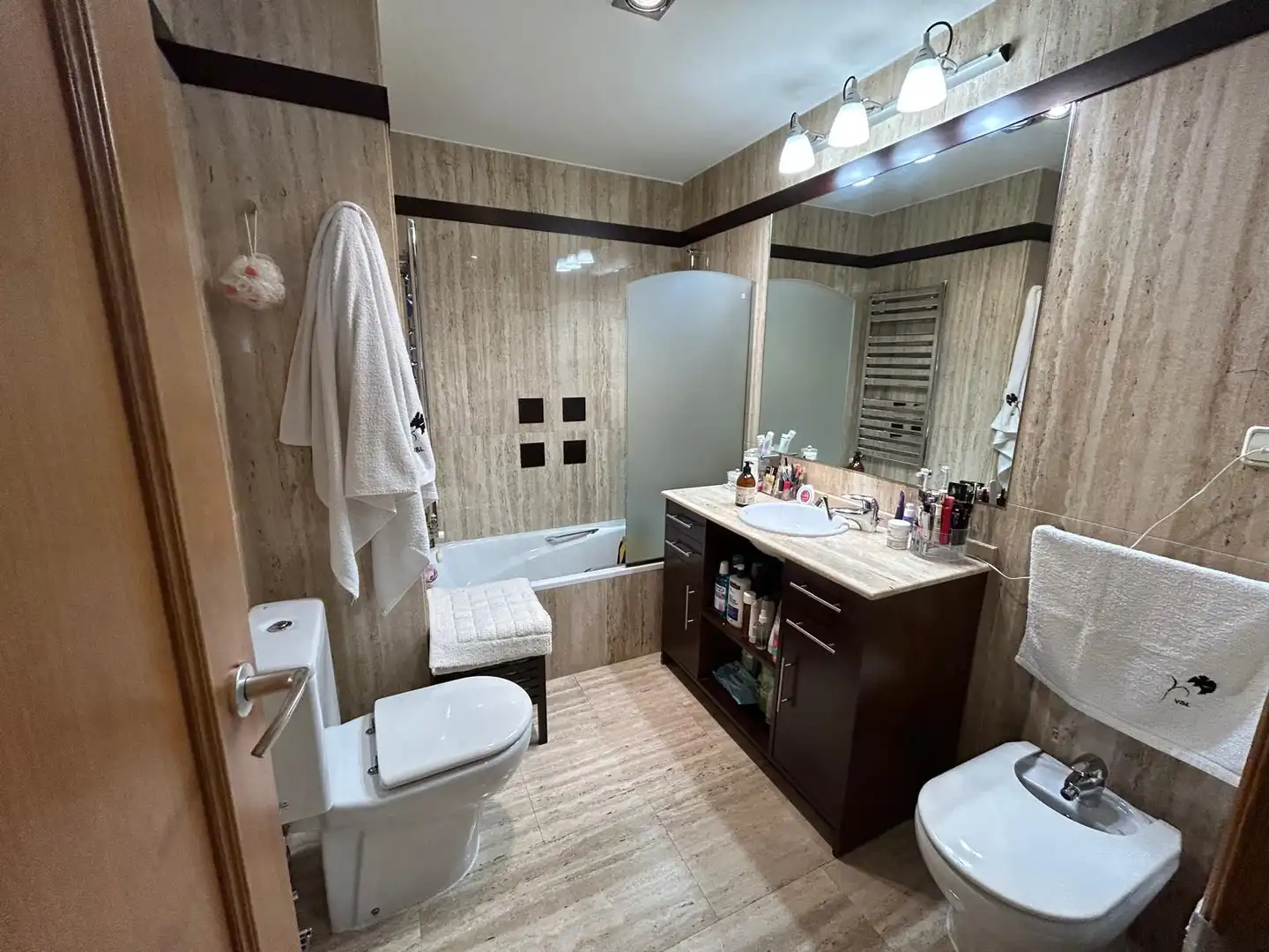 Baño de Piso en venta en Ciudad Real con Aire acondicionado, Calefacción y Amueblado