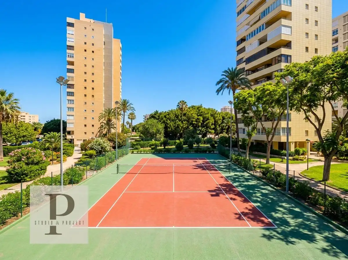 Vista exterior de Piso en venta en Torremolinos con Calefacción, Terraza y Amueblado